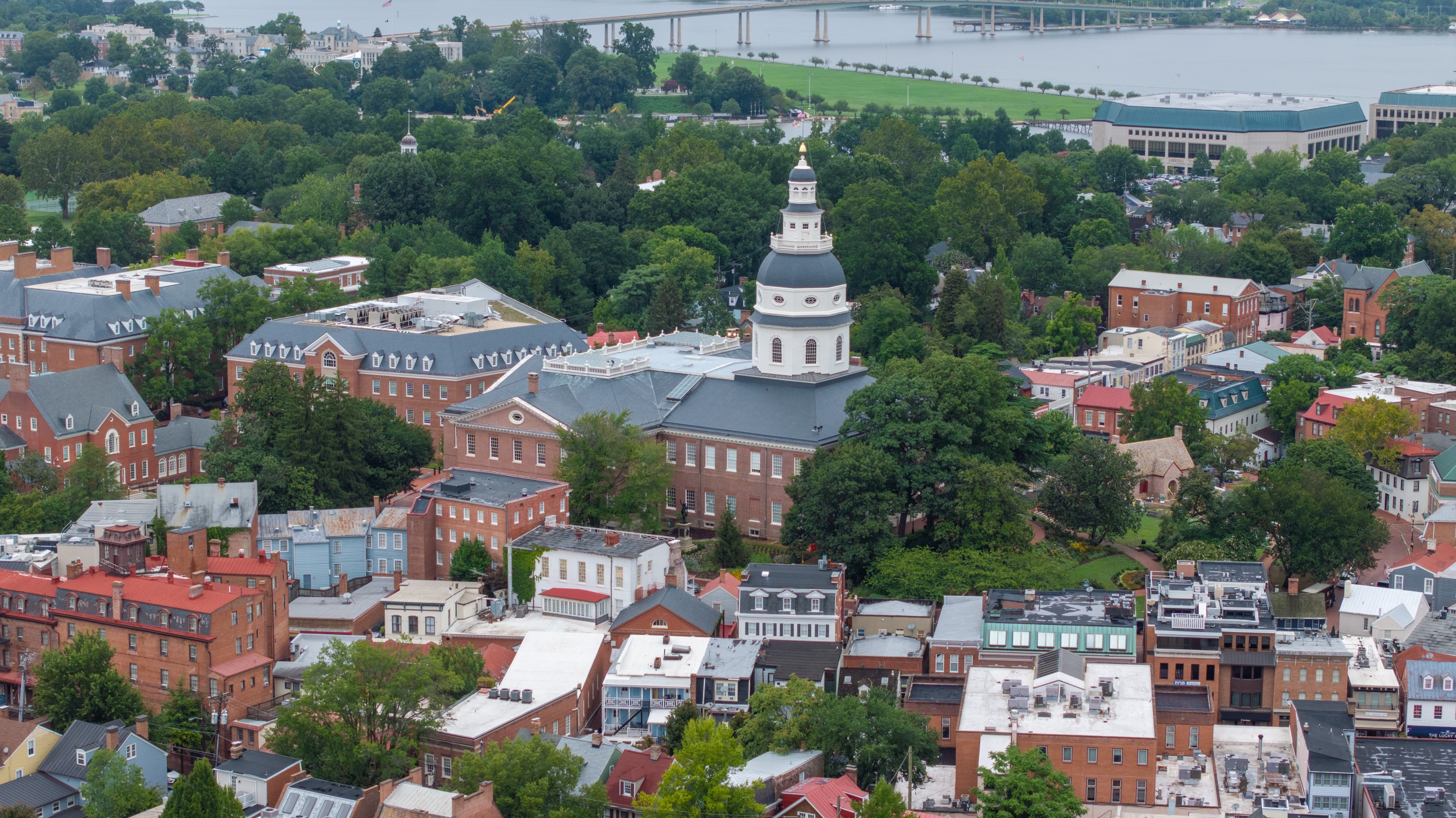 New laws and changes related to health care and workers’ rights go into effect at the start of 2026.