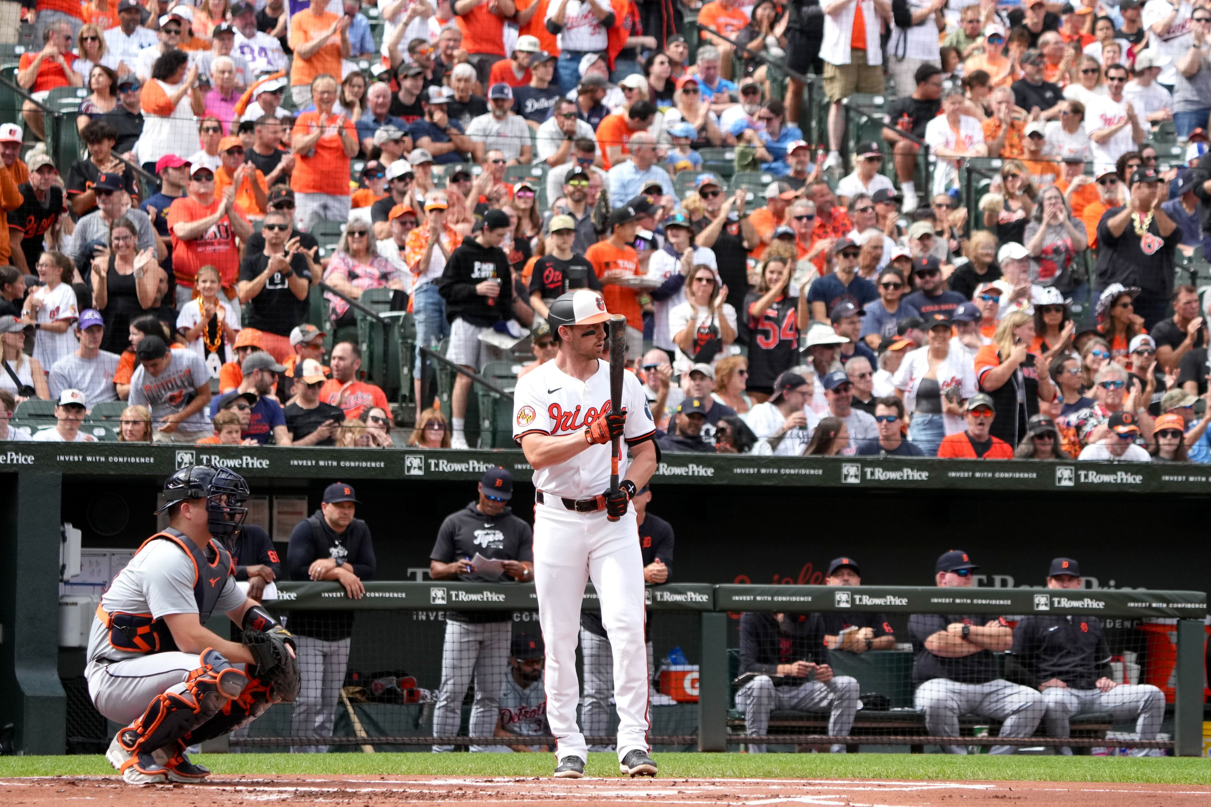 Orioles third baseman Jordan Westburg receives an ovation from the fans at Camden Yards as he comes up to bat Sunday.