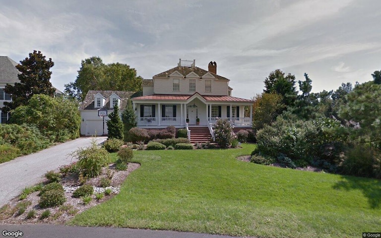 $2.4 million, single-family house at 1241 Cherry Tree Lane