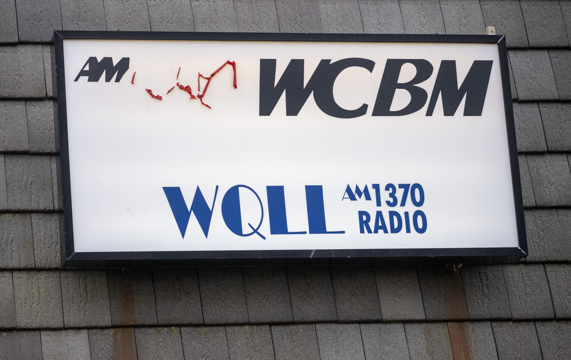 WQLL 1370 AM is owned by M-10 Broadcasting and operated by WCBM Maryland Inc. in Pikesville. 