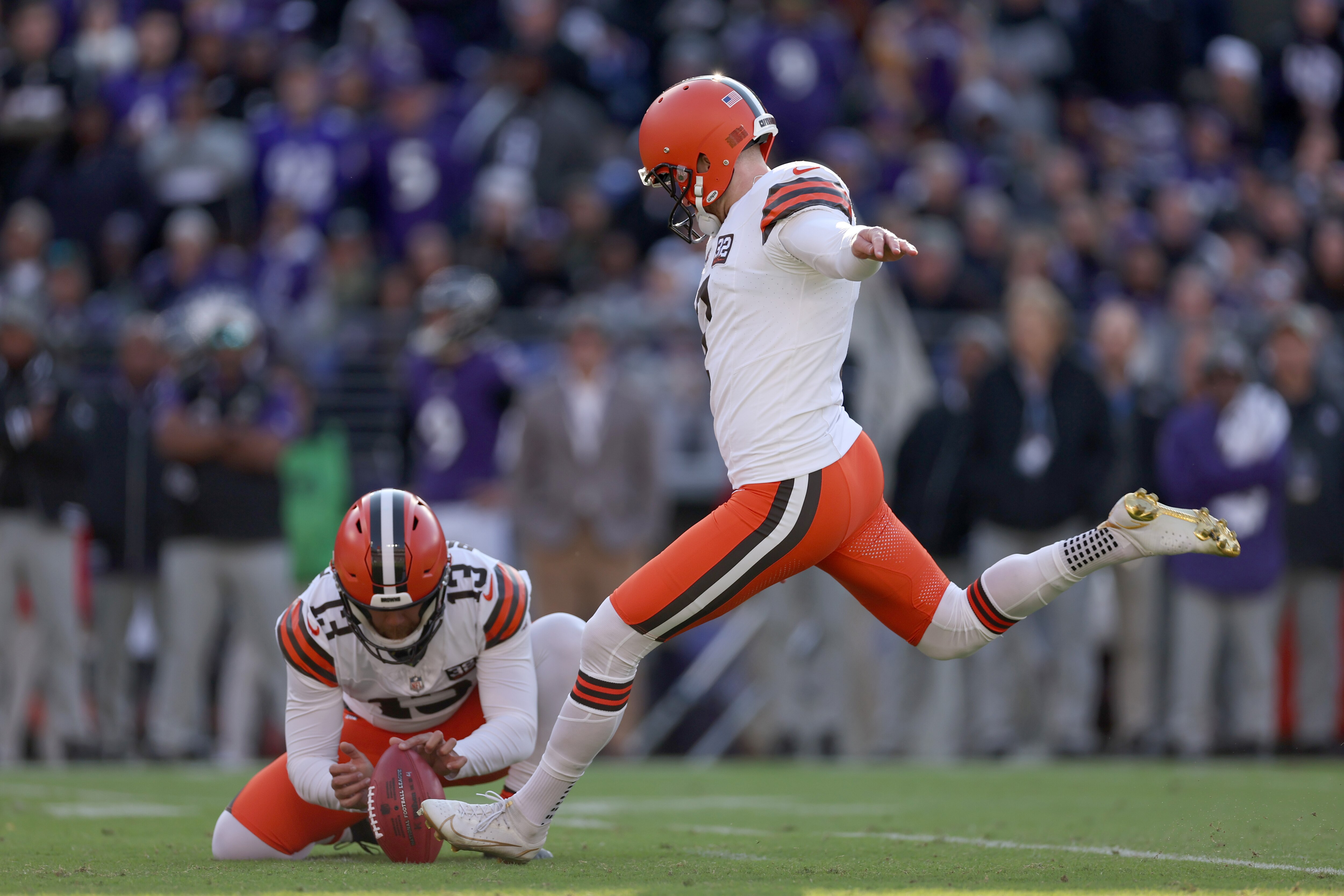 The Browns' Dustin Hopkins kicks his game-winning field goal against the Ravens on Sunday.