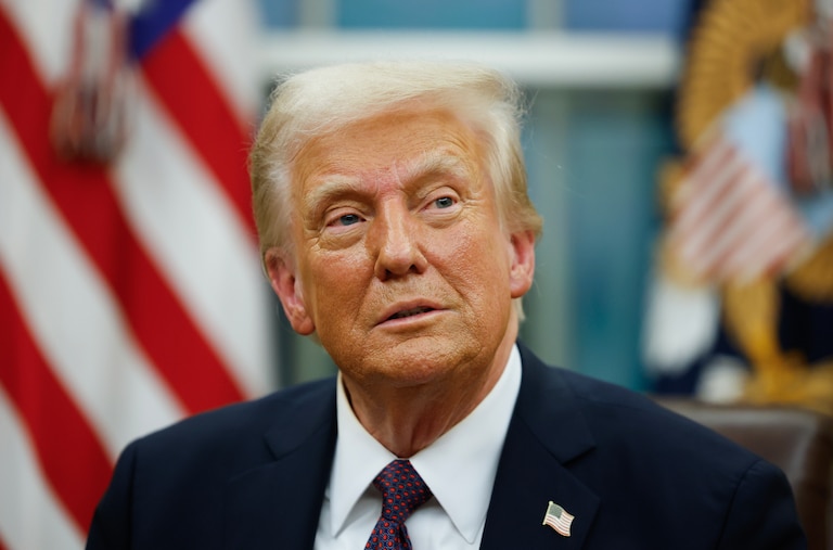 WASHINGTON, DC - JANUARY 20: President Donald Trump signs executive orders in the Oval Office on January 20, 2025 in Washington, DC. Trump takes office for his second term as the 47th president of the United States. (Photo by Anna Moneymaker/Getty Images)