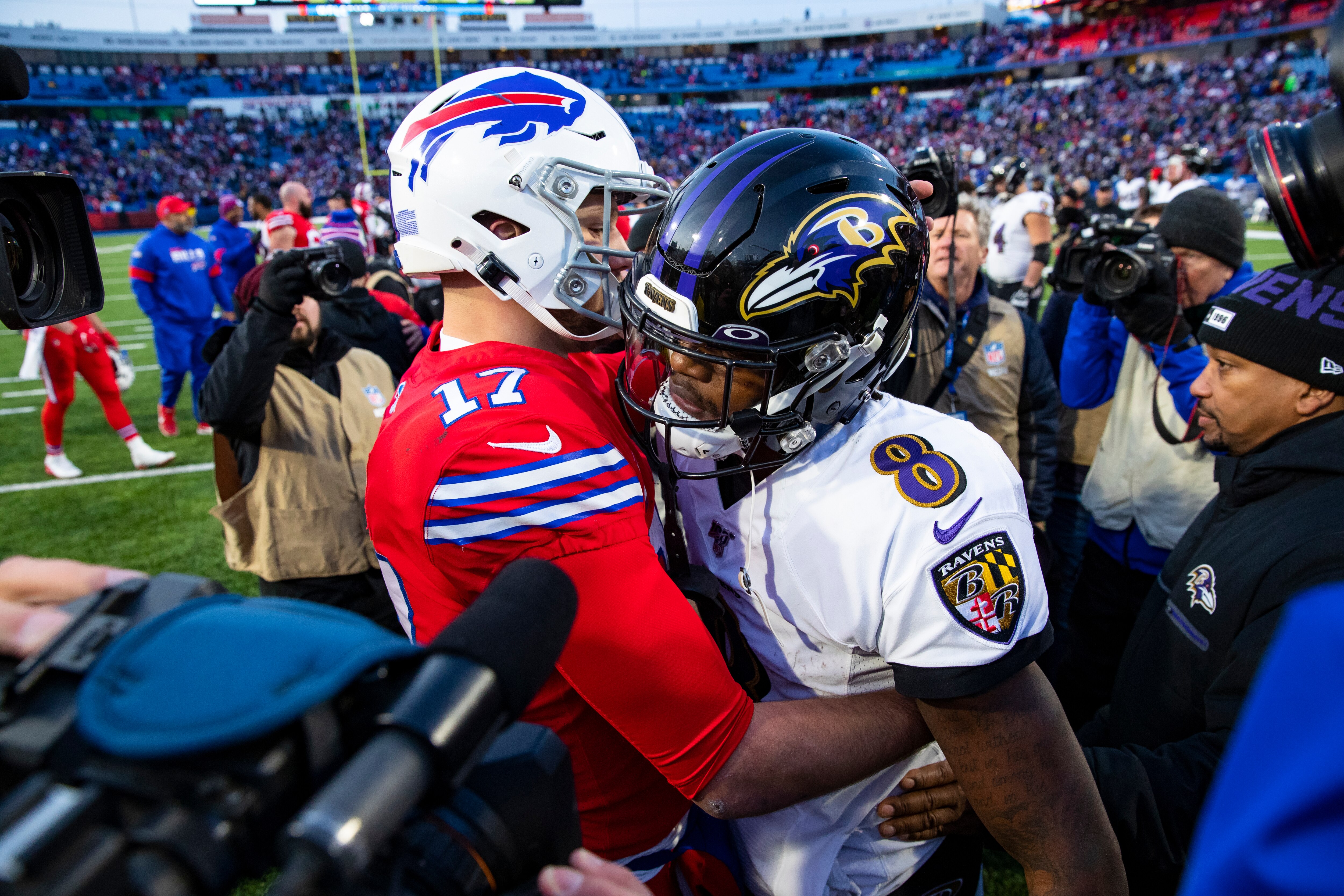 Josh Allen (left) will lead the Bills against Lamar Jackson and the Ravens on “Sunday Night Football.”