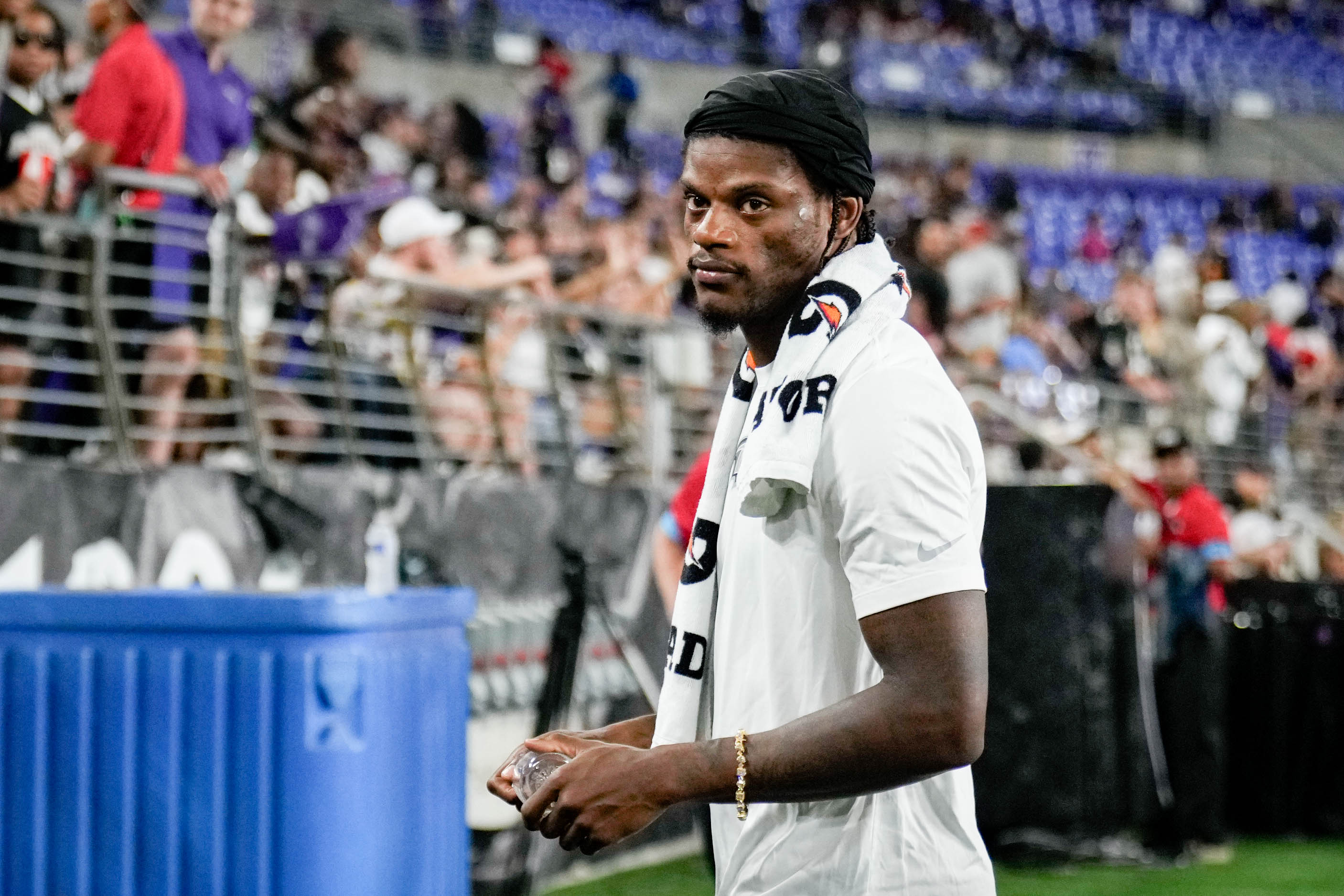 Ravens quarterback Lamar Jackson was listed on Wednesday’s injury report because of his back.