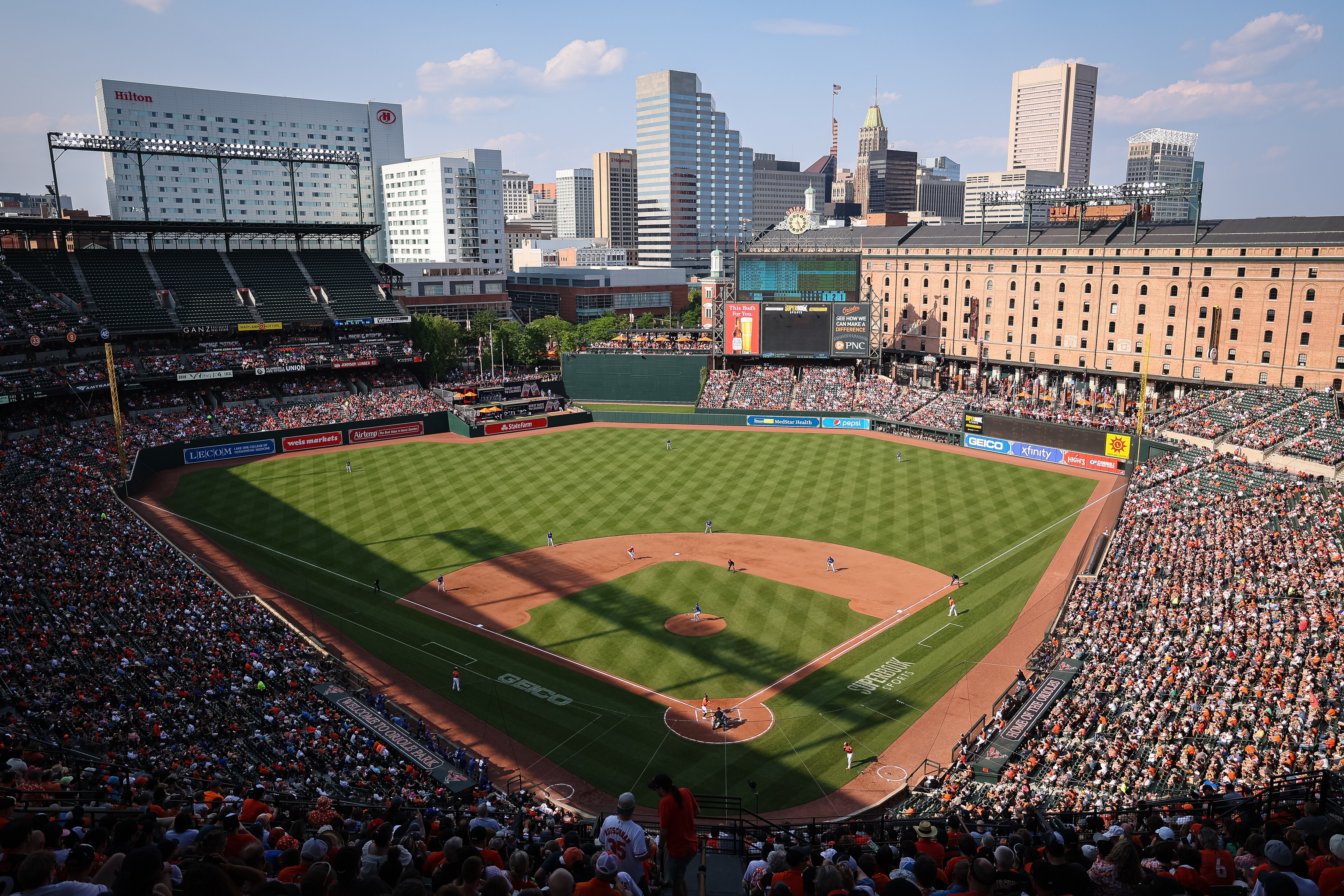 An end-of-year deadline is looming for the Baltimore Orioles and the state government to sign a new lease for the team to play at Oriole Park at Camden Yards.