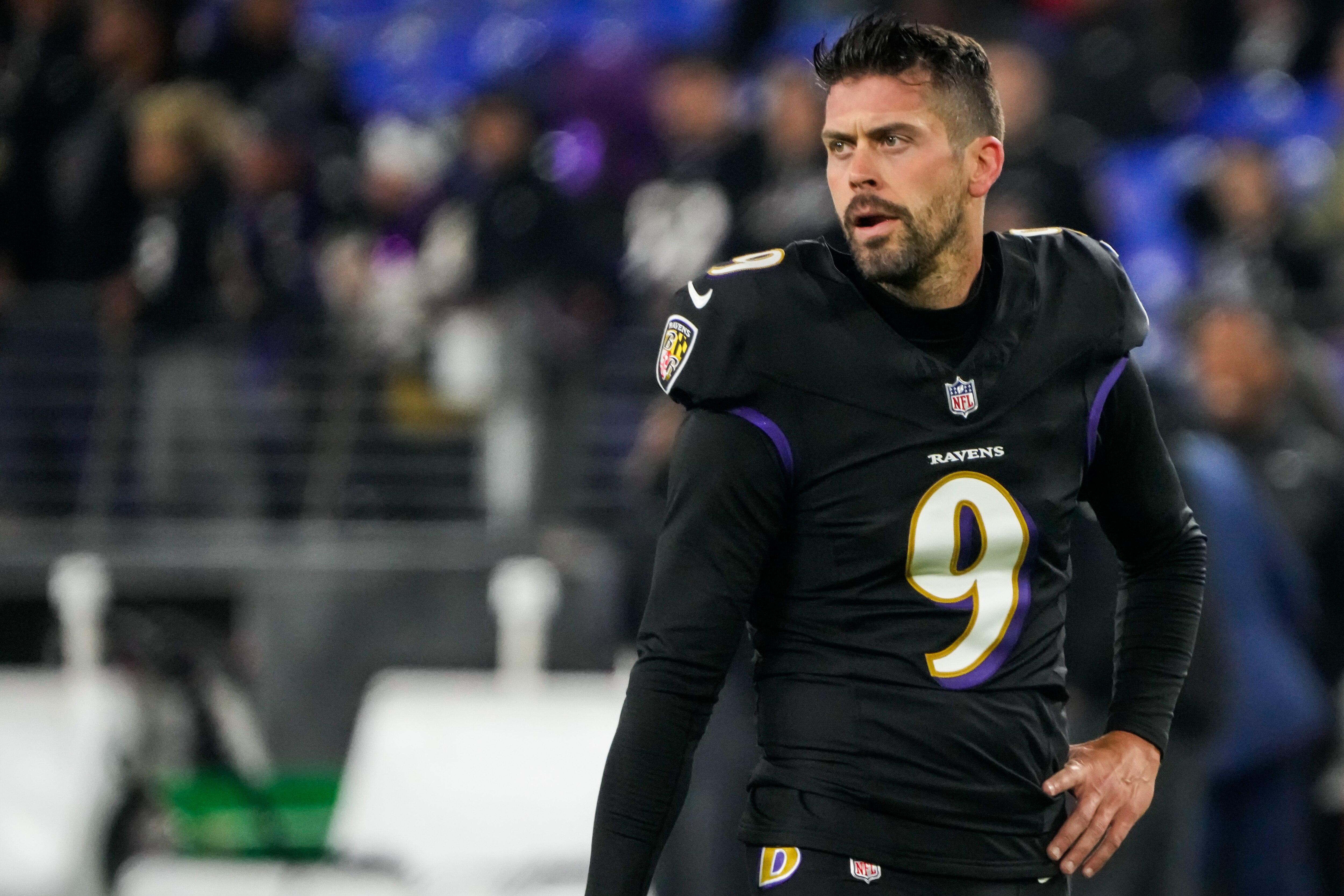 Baltimore Ravens place kicker Justin Tucker (9) warms up before the game against the Cincinnati Bengals at M&T Bank Stadium on Thursday, Nov. 16, 2023.