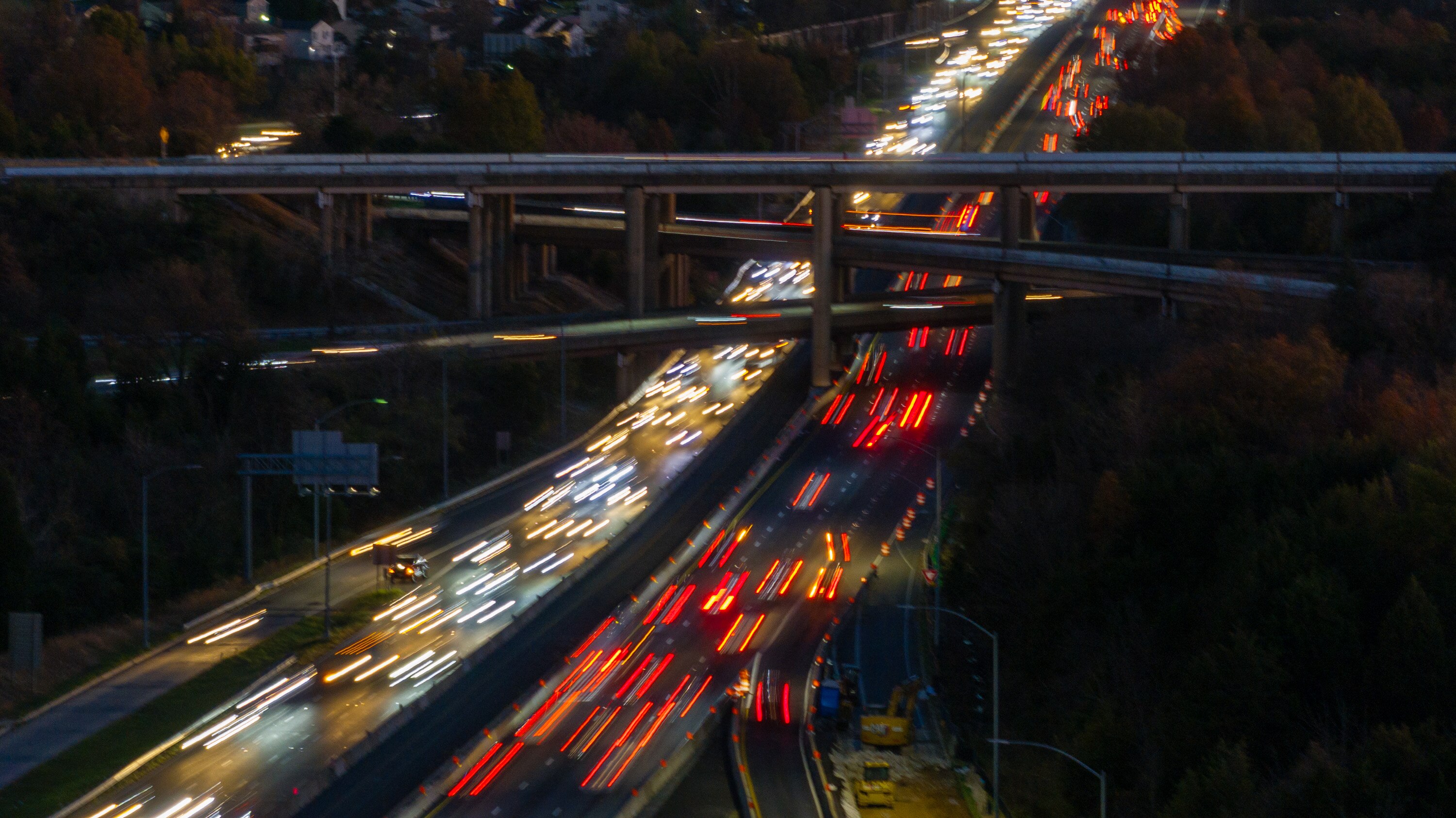 Rush hour traffic on Interstate 695, the Baltimore Beltway.
