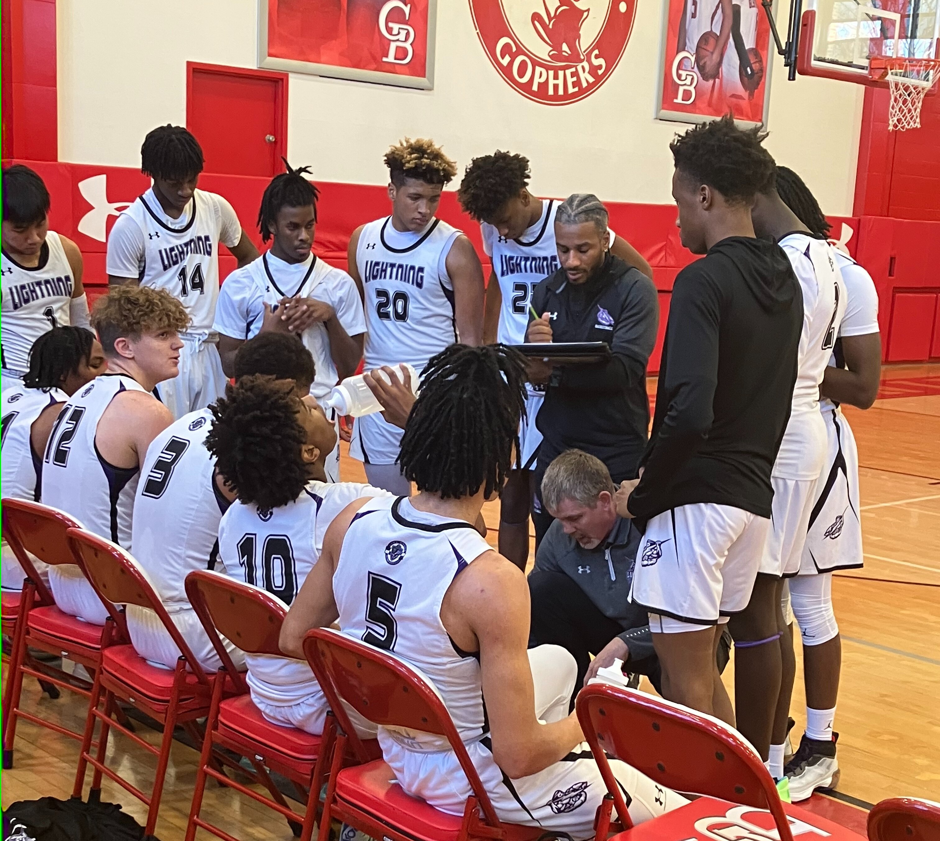 Long Reach's boys basketball team continue its impressive start Tuesday afternoon. The No. 13 Lighnting defeated Broadneck at the Bogle Invitational at Glen Burnie, and will play undefeated Northeast Wednesday afternoon on the final day of the holiday mixer.