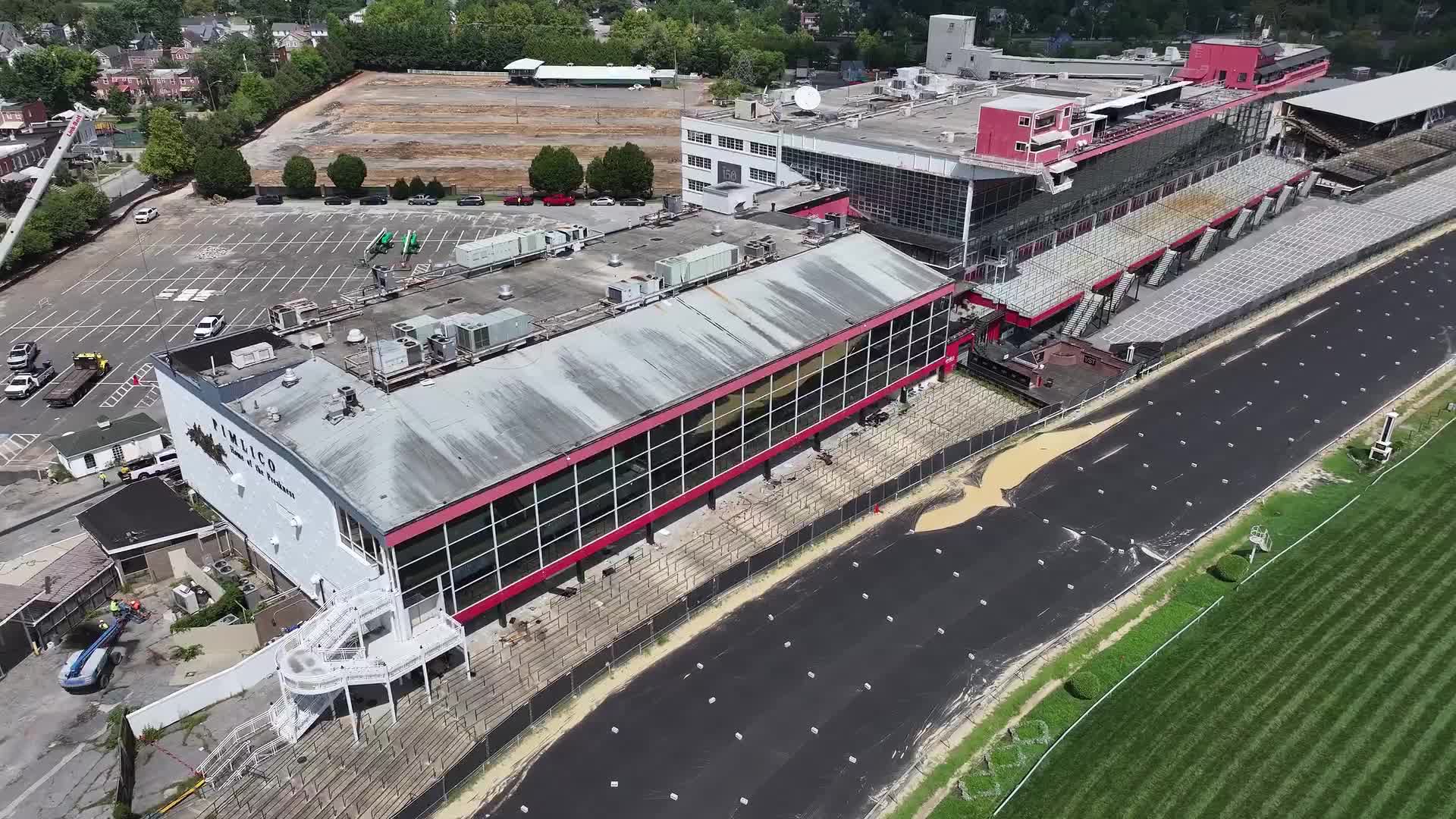 A timelapse of the demolition of the Clubhouse. (Jerry Jackson/The Banner)